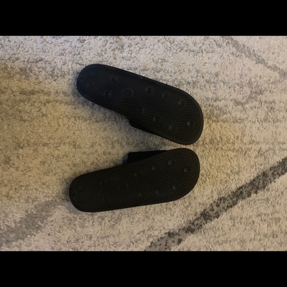 Zara sandal/slide. Never used - Picture 3 of 3